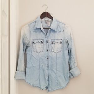 Buckel button down shirt
